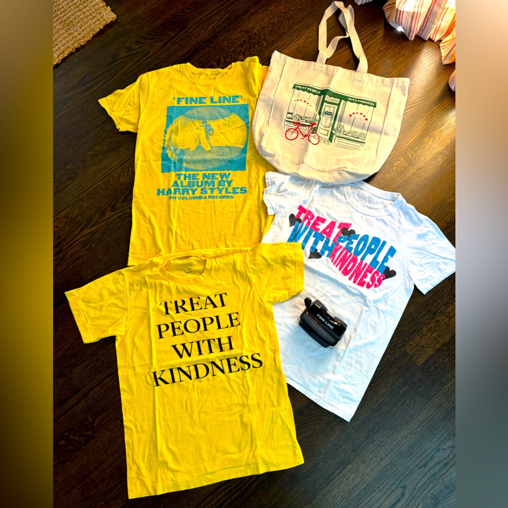 HARRY STYLES BUNDLE!